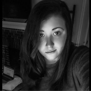 Meet your Posher, Abigail